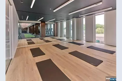 2100 Central Road 706B #706B, Fort Lee, NJ 07024 - Photo 7