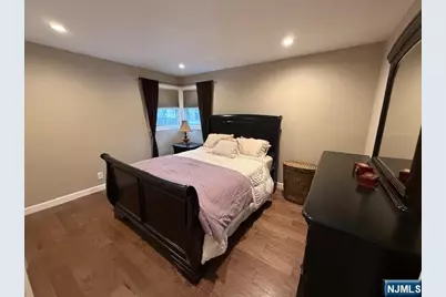 179 Clayton Terrace, Paramus, NJ 07652 - Photo 5