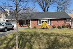 179 Clayton Terrace, Paramus, NJ 07652 - Photo 1