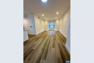 5 Monitor 302 #302, Jersey City, NJ 07304 - Photo 3