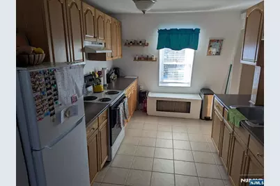 321 Washington Avenue, Dumont, NJ 07628 - Photo 3