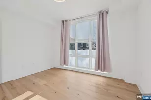 348 Baldwin Ave 209, Jersey City, NJ 07306 - Photo 17