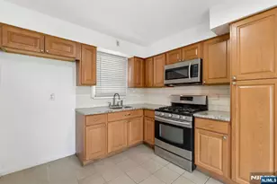 86 Katz Ave, Paterson, NJ 07502 - Photo 7