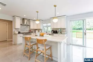 18 Cedar Ct, Closter, NJ 07624 - Photo 9