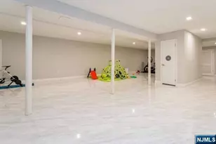 18 Cedar Ct, Closter, NJ 07624 - Photo 21