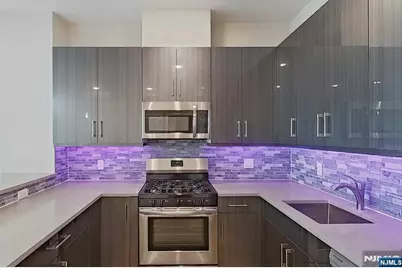 1 Flagship Street 319 #319, Bayonne, NJ 07002 - Photo 31