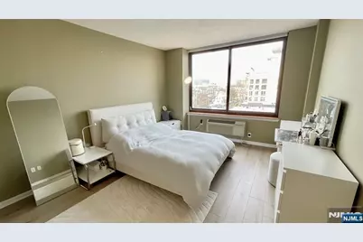 100 Old Palisade Road 1813 #1813, Fort Lee, NJ 07024 - Photo 7