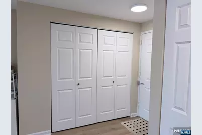 100 Old Palisade Road 1813 #1813, Fort Lee, NJ 07024 - Photo 9