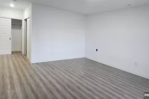 211 Baldwin Ave 403, Jersey City, NJ 07306 - Photo 23