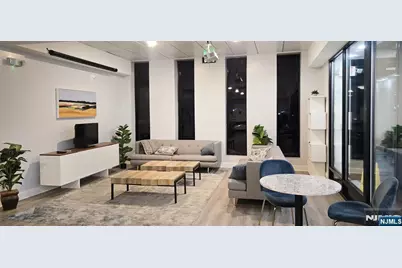 211 Baldwin Avenue 403 #403, Jersey City, NJ 07306 - Photo 13