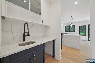 5 Foxcroft Dr, Livingston, NJ 07039 - Photo 7