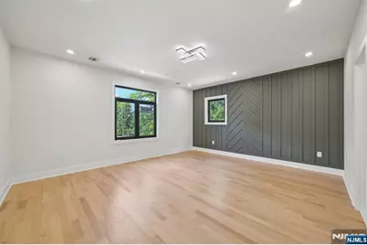 5 Foxcroft Drive, Livingston, NJ 07039 - Photo 27