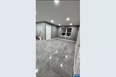 1002 Unicorn Way F002 #F002, Clifton, NJ 07011 - Photo 5