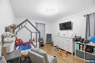 86 Knapp Pl, Englewood, NJ 07631 - Photo 21