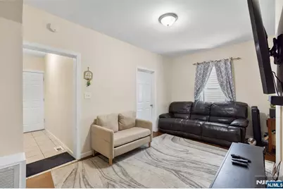 447 17th Street, Newark, NJ 07103 - Photo 3
