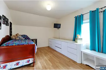 300 Spring Valley Road, Paramus, NJ 07652 - Photo 19