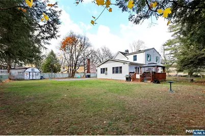 300 Spring Valley Road, Paramus, NJ 07652 - Photo 47