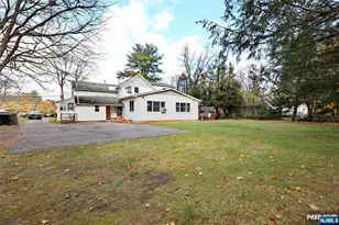 300 Spring Valley Rd, Paramus, NJ 07652 - Photo 45