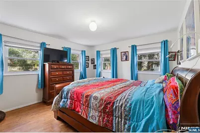 300 Spring Valley Road, Paramus, NJ 07652 - Photo 25