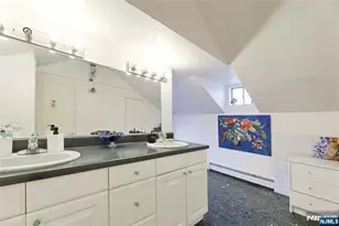 300 Spring Valley Rd, Paramus, NJ 07652 - Photo 27