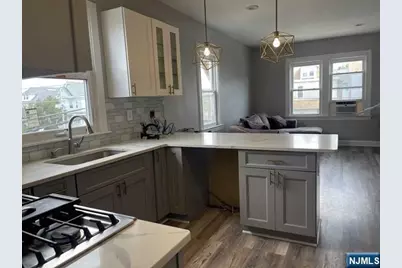 125 Marsellus Place 2 #2, Garfield, NJ 07026 - Photo 3