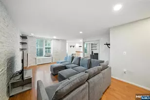 50 Glenwood Ave 702, Jersey City, NJ 07306 - Photo 3