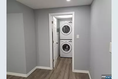 553 5th Avenue, Lyndhurst Township, NJ 07071 - Photo 3