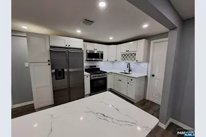 553 5th Avenue, Lyndhurst Township, NJ 07071 - Photo 1