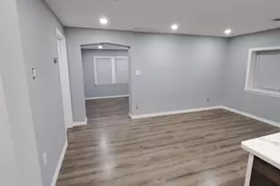 553 5th Ave, Lyndhurst Township, NJ 07071 - Photo 5