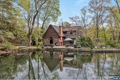 17 Hillside Avenue, Upper Saddle River, NJ 07458 - Photo 27