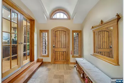 17 Hillside Avenue, Upper Saddle River, NJ 07458 - Photo 5