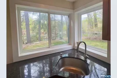 17 Hillside Avenue, Upper Saddle River, NJ 07458 - Photo 33