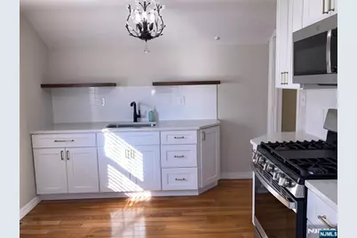 80 Carlton Avenue 2nd Fl #2nd fl, East Rutherford, NJ 07073 - Photo 13