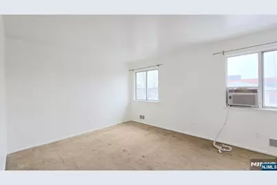 619 Sussex Street 3 #3, Harrison, NJ 07029 - Photo 7