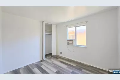 619 Sussex Street 3 #3, Harrison, NJ 07029 - Photo 13