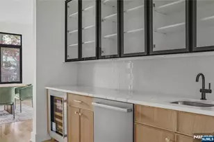 6 Cambridge Dr, Millburn, NJ 07078 - Photo 25