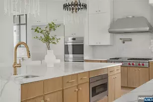 6 Cambridge Dr, Millburn, NJ 07078 - Photo 17