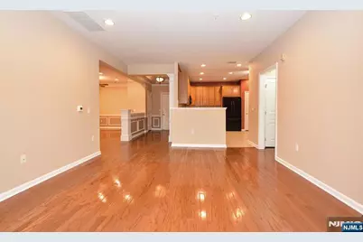 10123 Warrens Way, Wanaque, NJ 07465 - Photo 9