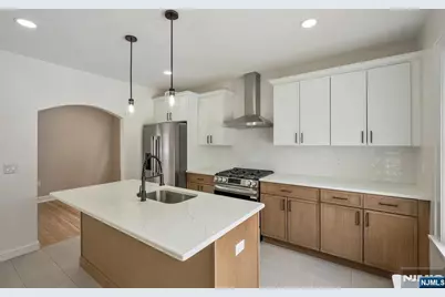 160 3rd Avenue, Hawthorne, NJ 07506 - Photo 13