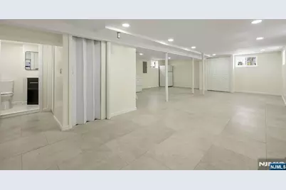 160 3rd Avenue, Hawthorne, NJ 07506 - Photo 27