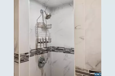 403 B Essex A #A, Hackensack, NJ 07601 - Photo 21