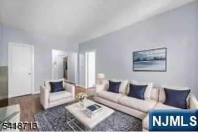 250 Clendenny Avenue 4 #4, Jersey City, NJ 07304 - Photo 5