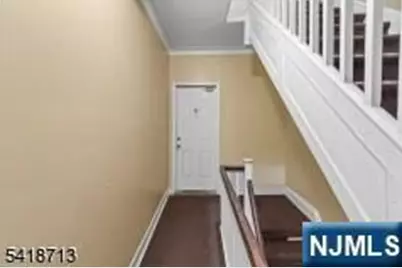 250 Clendenny Avenue 4 #4, Jersey City, NJ 07304 - Photo 3