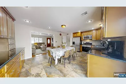 12 Truman Road, North Arlington, NJ 07031 - Photo 5