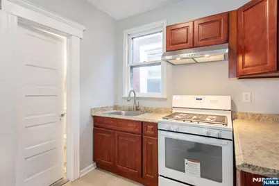 51 Maple Street, Garfield, NJ 07026 - Photo 7