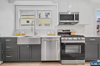 150 Union Street, Ridgewood, NJ 07450 - Photo 13