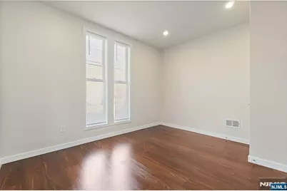 824 George Street 1st Floor #1st floor, Plainfield, NJ 07062 - Photo 3