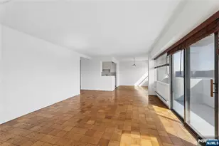 1600 Center Ave 12F, Fort Lee, NJ 07024 - Photo 11