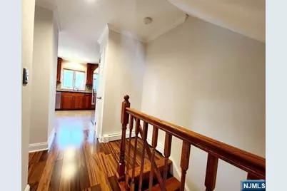 107 Roosevelt Place, Palisades Park, NJ 07650 - Photo 7