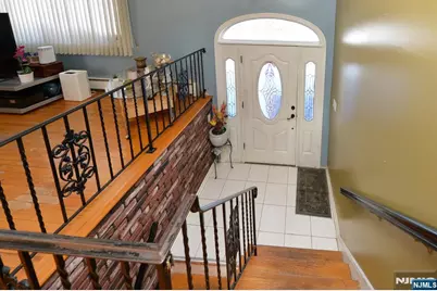 454 E Ridgewood Avenue, Paramus, NJ 07652 - Photo 7